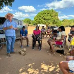 Prefeito Carlos Tomazetto visita aldeias ind�genas Sap�va, Codebra 1 e Codebra 2 para entrega de cobertores, filtros e escuta das demandas das comunid