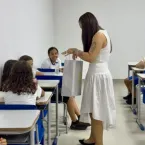 Acad�mica de Odontologia ensina crian�as sobre sono, estresse e sa�de dos dentes