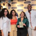 Roda de conversa marca lançamento de livro e revela histórias de transformação e superação; VEJA FOTOS