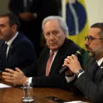 Desconto ilegal terá que ser restituído a aposentados, dizem ministros