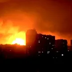 Vdeo: Ataque de drones russos causa grande exploso em cidade na Ucrnia