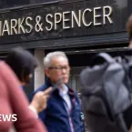 Cuidado com ligações de TI falsas após ataques a Co-op e M&S, diz centro cibernético do Reino Unido