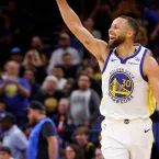 Stephen Curry é liberado para treinos leves, mas segue fora do jogo 5