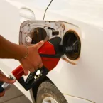 AGU pede investigação sobre preços de combustíveis
