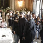 Fs se acotovelam para ver chegada de famosos ao velrio de Preta Gil
