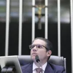 Motta ameniza crise com Lula e fala em equilíbrio entre Poderes