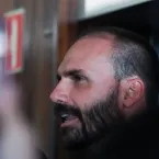 TCU recomenda que a Câmara investigue gastos de Eduardo Bolsonaro