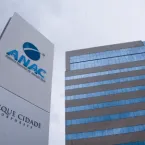 Anac prepara reviso de norma sobre atraso e cancelamento de voos