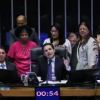 Câmara dos Deputados aprova regras para julgamentos do STF e envia texto ao Senado