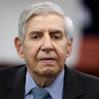PGR emite parecer favorável à prisão domiciliar de Augusto Heleno