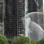 Número de mortos no incêndio em Hong Kong sobe para 146