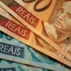 Brasileiros têm quase R$ 10 bilhões esquecidos em bancos. Saiba como consultar