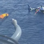 Helic�ptero faz pouso for�ado no mar em Cabo Frio
