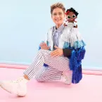 Separada de Nanda Costa, Lan Lahn faz primeira apari��o p�blica em baile de carnaval