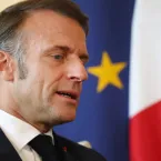 Brigitte empurrou Macron por ciúmes de atriz, diz livro