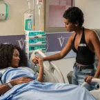 Eduarda declara seu amor por Leandro em novela