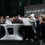 Elon Musk diz que SpaceX pode faturar mais de 1 trilhão de dólares em 2031