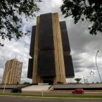 Banco Central decide hoje se vai baixar os juros no Brasil