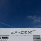Empresas espaciais contratam seguro para data centers de IA no espaço