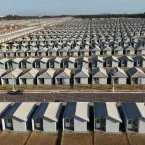 Vereadores tentam derrubar decreto do prefeito de Cuiab� sobre lotes pequenos e apontam risco para casas populares