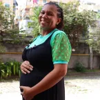 Por que tantas mulheres no Brasil fazem cesariana?