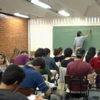 Prazo para pagar taxa da prova para professor termina hoje