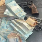 Dupla finge ser agente sanit�ria, mata empres�rio e rouba R$ 186 mil
