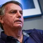 Bolsonaro teve 185 visitas durante prisão domiciliar