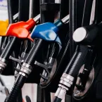 Pre�os dos combust�veis caem em julho com diesel liderando a queda