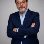 Brasil inaugura banco de ant�genos para proteger pecu�ria contra febre aftosa
