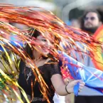 Parada de Brasília incentiva voto contra o preconceito