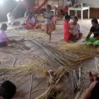 Mulheres ind�genas do Amazonas usam artesanato para manter tradi��o e ganhar dinheiro