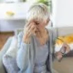 Tratamento errado do olho seco na menopausa � comum