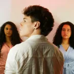 Fim de semana agitado em Campo Grande com shows, teatro e feiras