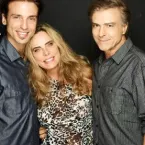 Bruna Lombardi completa 75 anos com novo livro e beleza que encanta gera��es