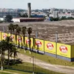 Funcionário ataca e mata 3 colegas a facadas em fábrica da Bombril