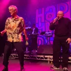 Shaun Ryder, do Happy Mondays, conta que n�o espera homenagem de Andy Burnham e faz piada ousada sobre o primeiro-ministro