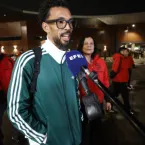 Memphis Depay volta ao Corinthians para fechar novo contrato