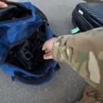 PRF apreende 20 pistolas e 40 carregadores escondidos em �nibus na BR-060