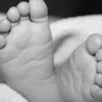 Bombeiro salva beb� de 2 meses que chegou sem respirar no quartel
