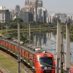 Greve de trens em SP causa tr�nsito recorde de mais de 2 mil km