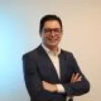 Quem assume a empresa quando o fundador sai?