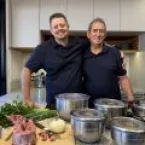 Dia dos Pais: arroz de costelinha para reunir a família