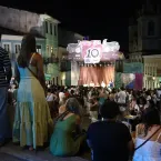 Escritor diz que literatura humaniza e faz pensar