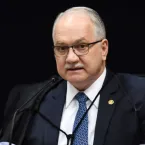Motta declara apoio a Lula após partido recusar aliança com Flávio Bolsonaro