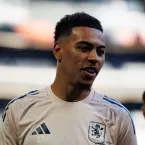 Ícone da Premier League aconselha Alejandro Garnacho após revés no Aston Villa