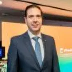 Deputado defende regras equilibradas para inteligência artificial no Brasil