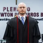 Justiça manda afastar presidente do TCE do Maranhão