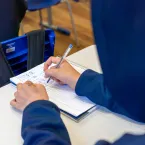 Paraná: escolas públicas quase alcançam escolas privadas no Ideb