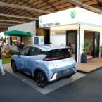 Casas prontas para instalar: cabana, eletroposto e módulo gourmet